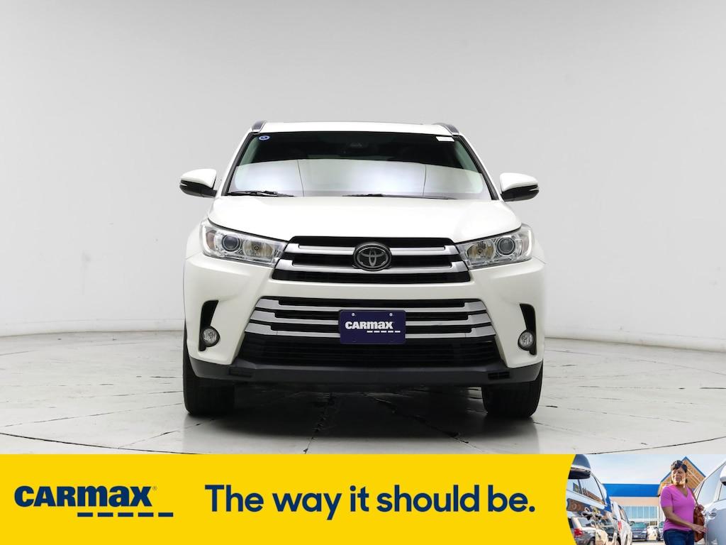 used 2017 Toyota Highlander car, priced at $26,998