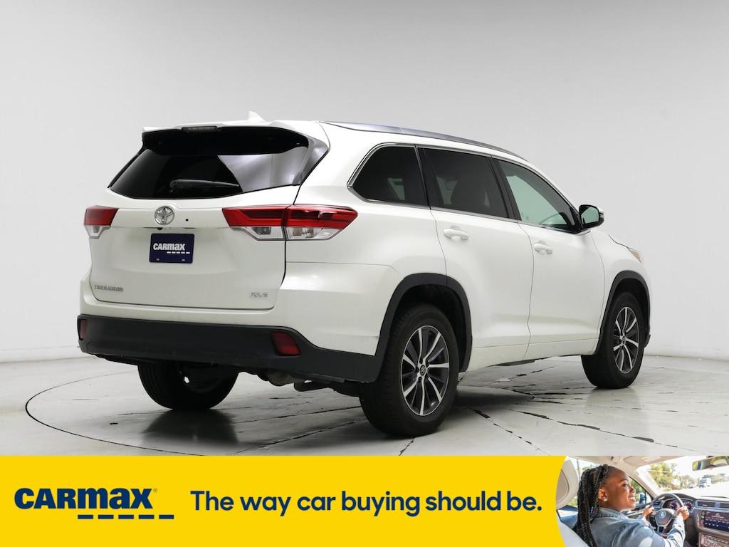 used 2017 Toyota Highlander car, priced at $28,998