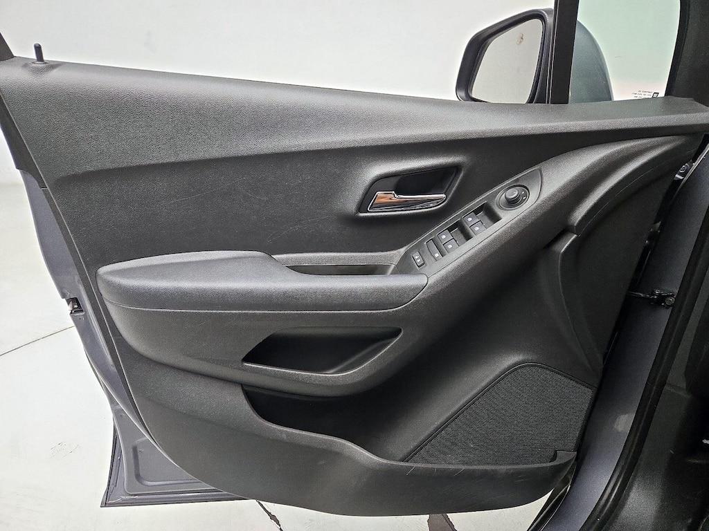 used 2020 Chevrolet Trax car, priced at $15,998