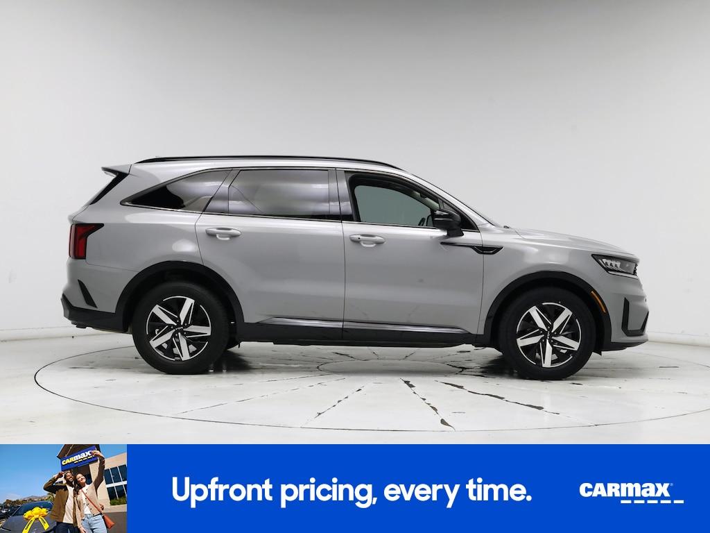 used 2022 Kia Sorento car, priced at $25,998