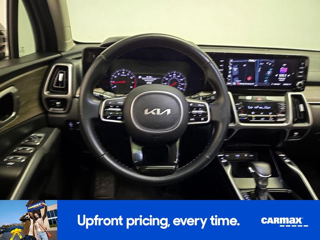 used 2022 Kia Sorento car, priced at $25,998