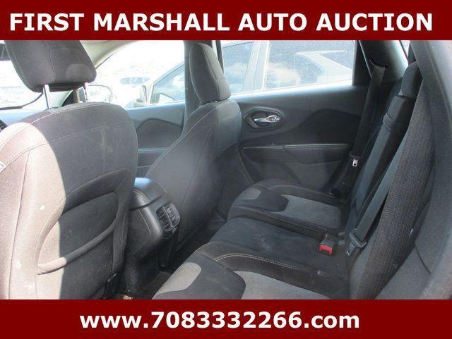 used 2014 Jeep Cherokee car, priced at $2,700