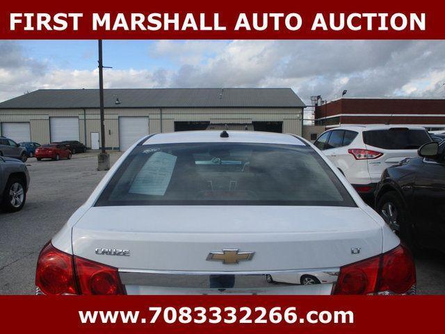 used 2014 Chevrolet Cruze car, priced at $1,900