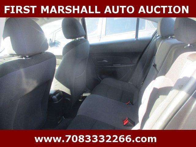 used 2016 Chevrolet Cruze car, priced at $2,500