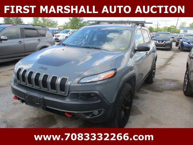 used 2015 Jeep Cherokee car, priced at $3,400