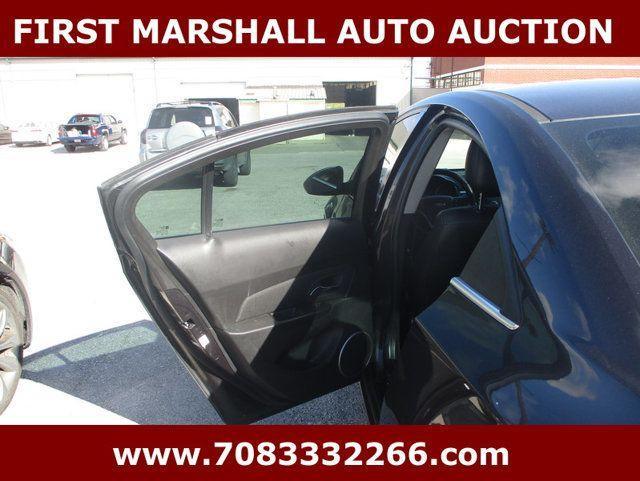 used 2016 Chevrolet Cruze Limited car, priced at $2,100