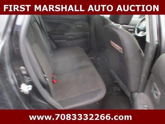 used 2014 Mitsubishi Outlander car, priced at $2,700