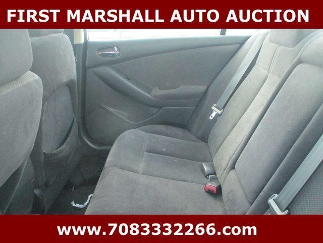 used 2007 Nissan Altima car, priced at $1,400