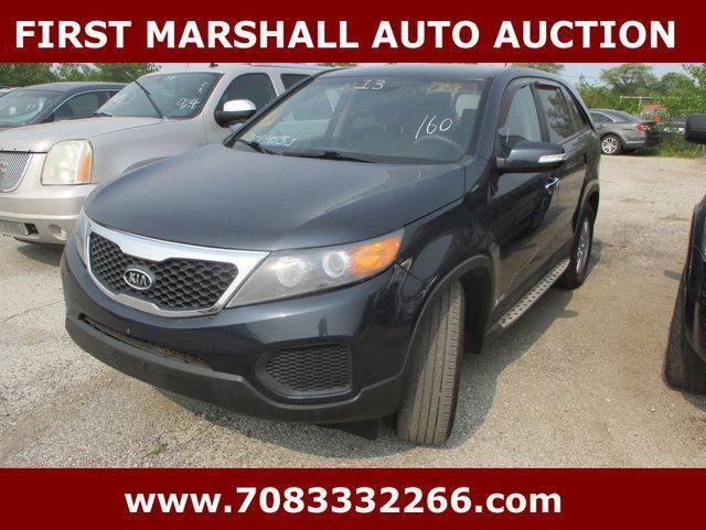 used 2013 Kia Sorento car, priced at $2,900