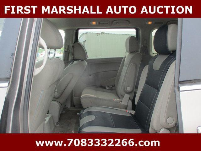 used 2014 Nissan Quest car, priced at $2,700