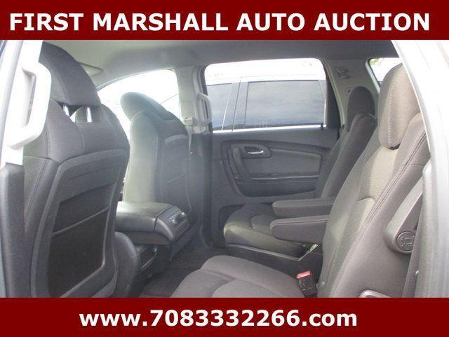 used 2009 Chevrolet Traverse car, priced at $1,800