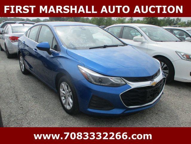 used 2019 Chevrolet Cruze car, priced at $2,900