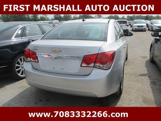 used 2013 Chevrolet Cruze car, priced at $1,800