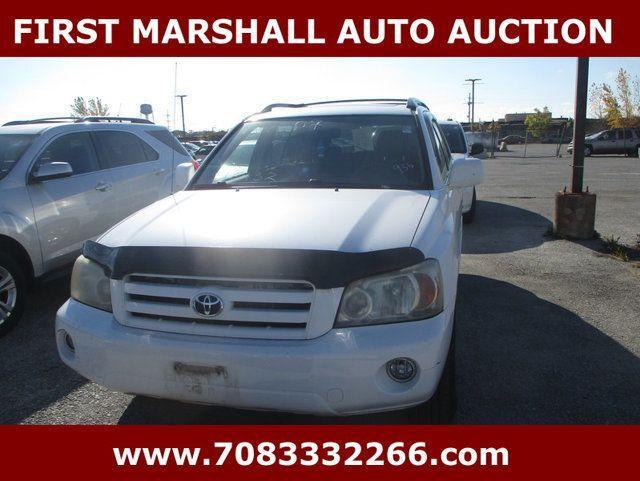 used 2007 Toyota Highlander car, priced at $1,800