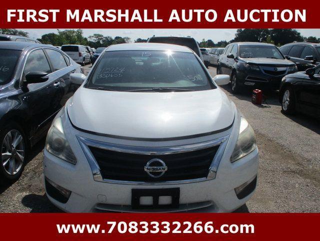 used 2015 Nissan Altima car, priced at $2,500