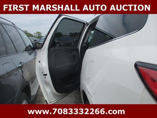 used 2013 Chevrolet Traverse car, priced at $2,300