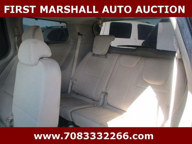 used 2015 Kia Sedona car, priced at $2,500
