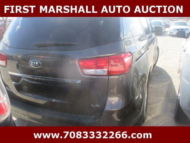 used 2015 Kia Sedona car, priced at $2,500