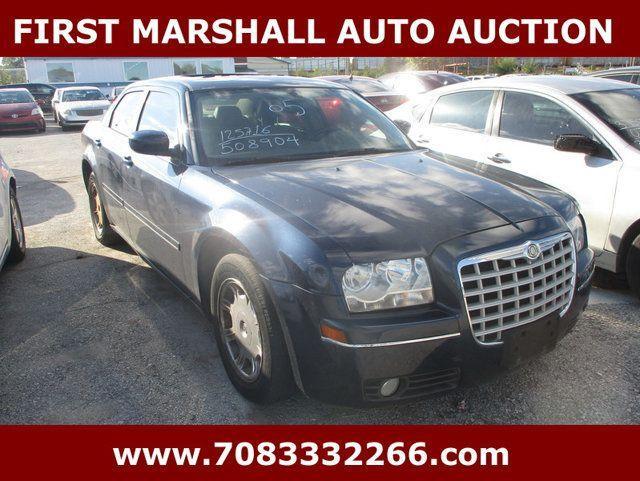 used 2005 Chrysler 300 car, priced at $1,700