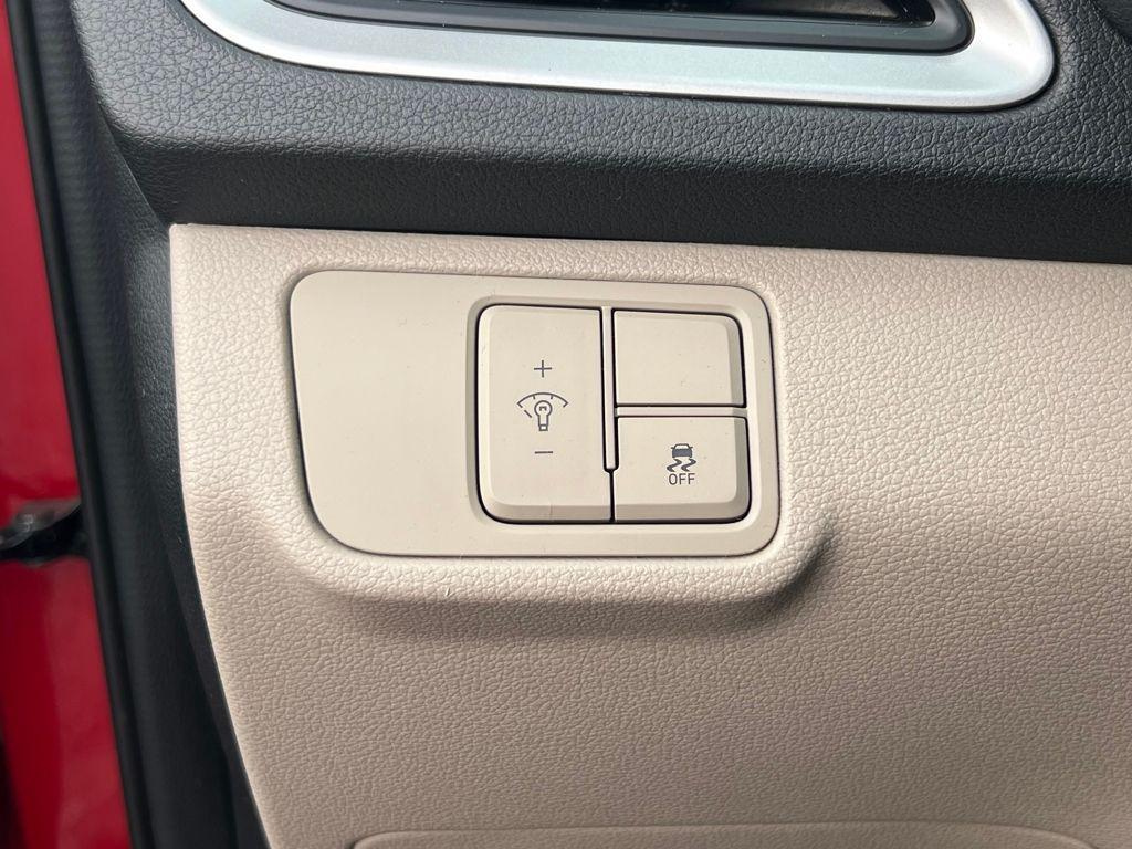 used 2022 Hyundai Accent car, priced at $13,885