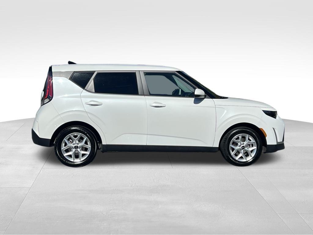 used 2024 Kia Soul car, priced at $15,885