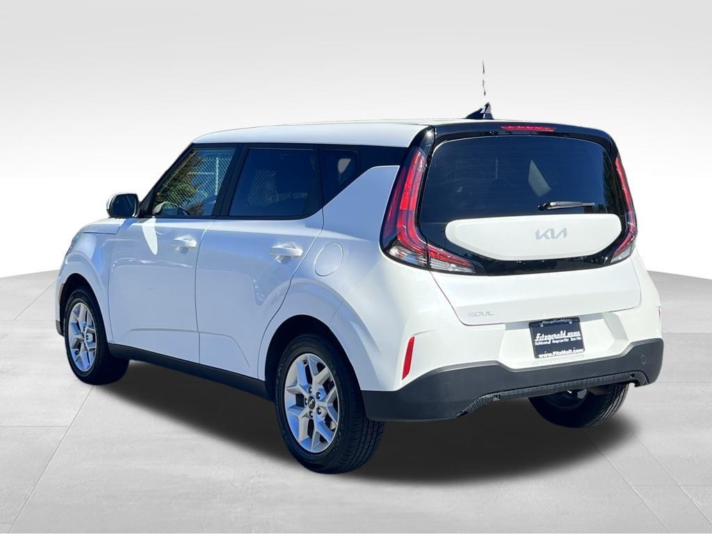 used 2024 Kia Soul car, priced at $15,885