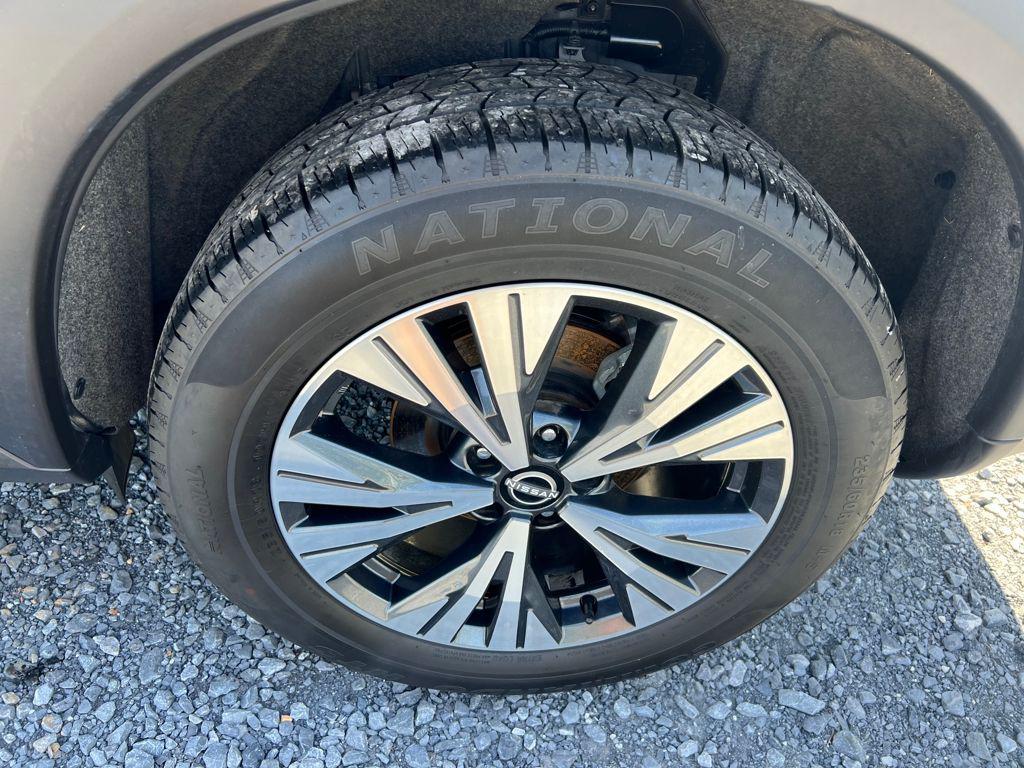 used 2023 Nissan Rogue car, priced at $19,995