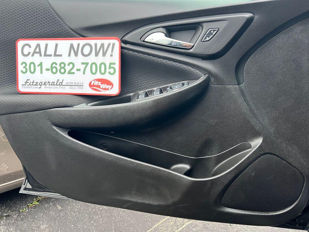 used 2023 Chevrolet Malibu car, priced at $17,985