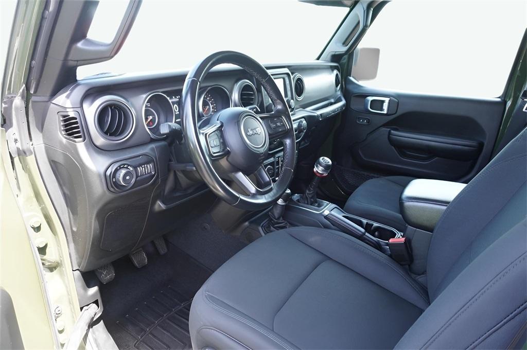 used 2021 Jeep Wrangler Unlimited car, priced at $27,997