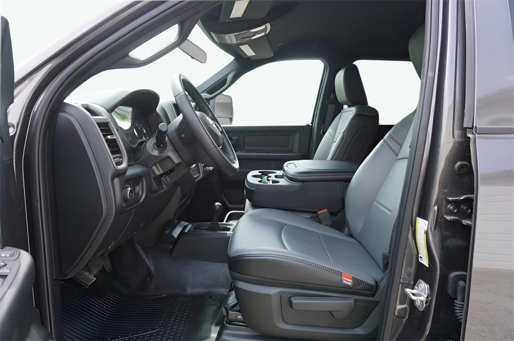 new 2024 Ram 2500 car, priced at $63,100