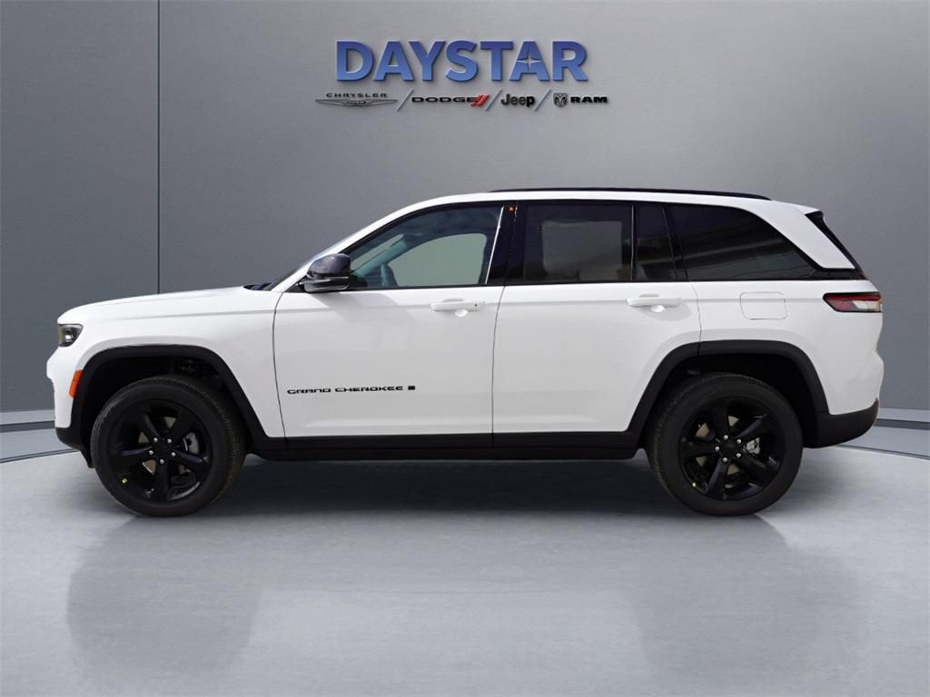new 2025 Jeep Grand Cherokee car, priced at $44,774