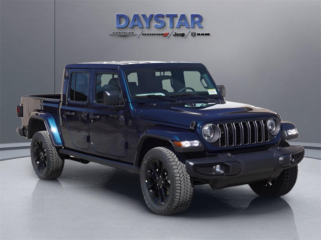 new 2025 Jeep Gladiator car, priced at $43,685