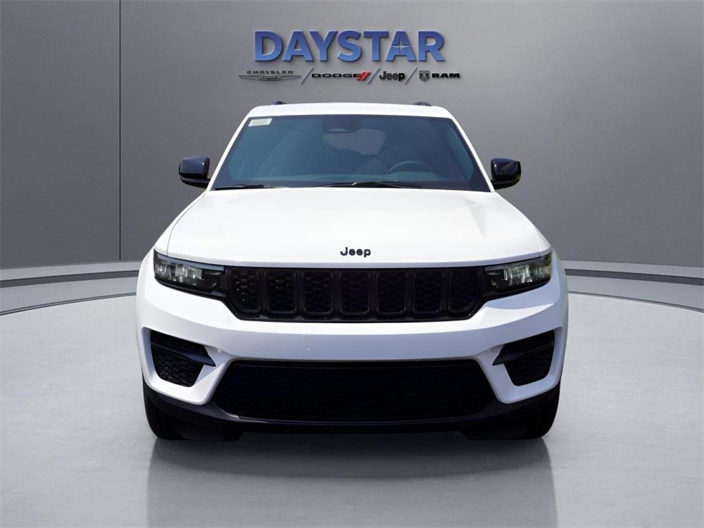 new 2025 Jeep Grand Cherokee car, priced at $48,275