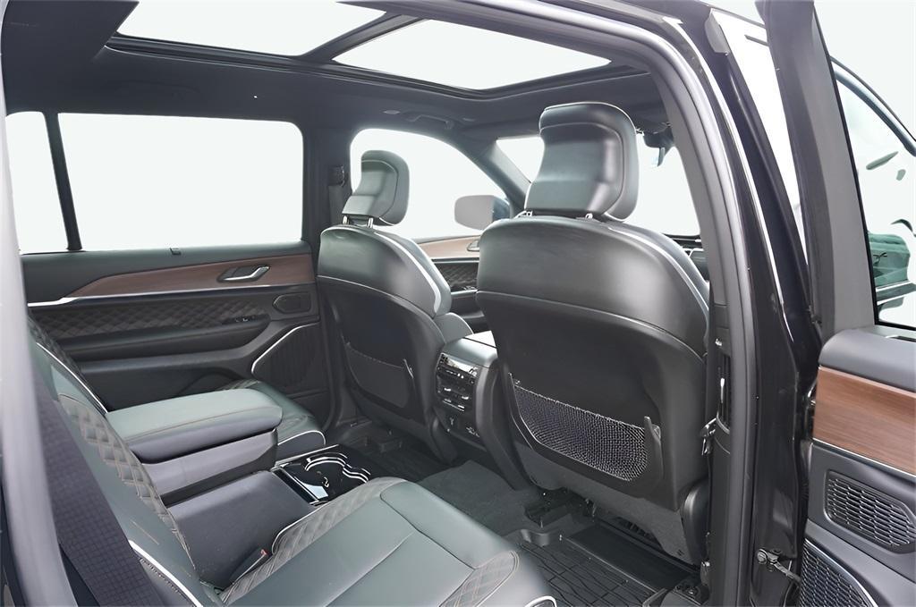used 2023 Jeep Grand Cherokee L car, priced at $45,997