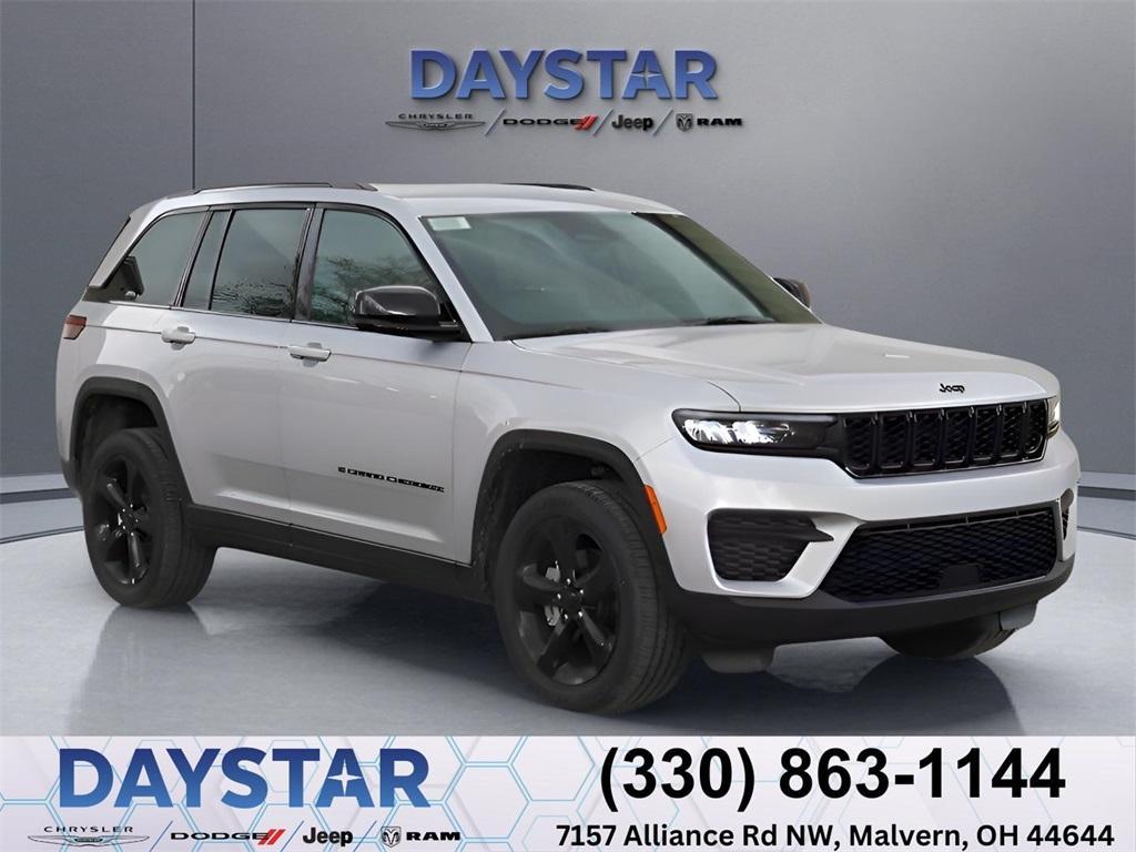 new 2025 Jeep Grand Cherokee car, priced at $47,675