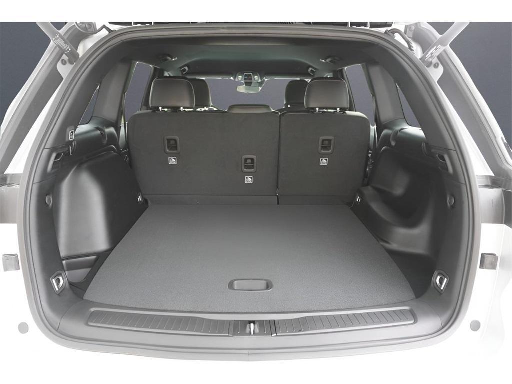 new 2025 Jeep Grand Cherokee car, priced at $47,675