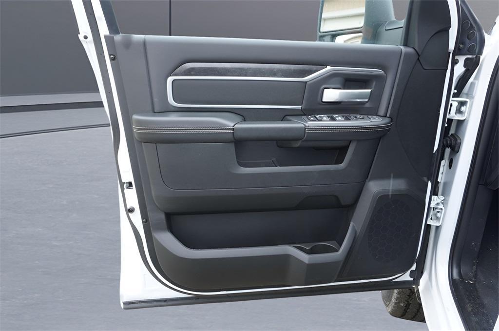 new 2024 Ram 2500 car, priced at $78,735