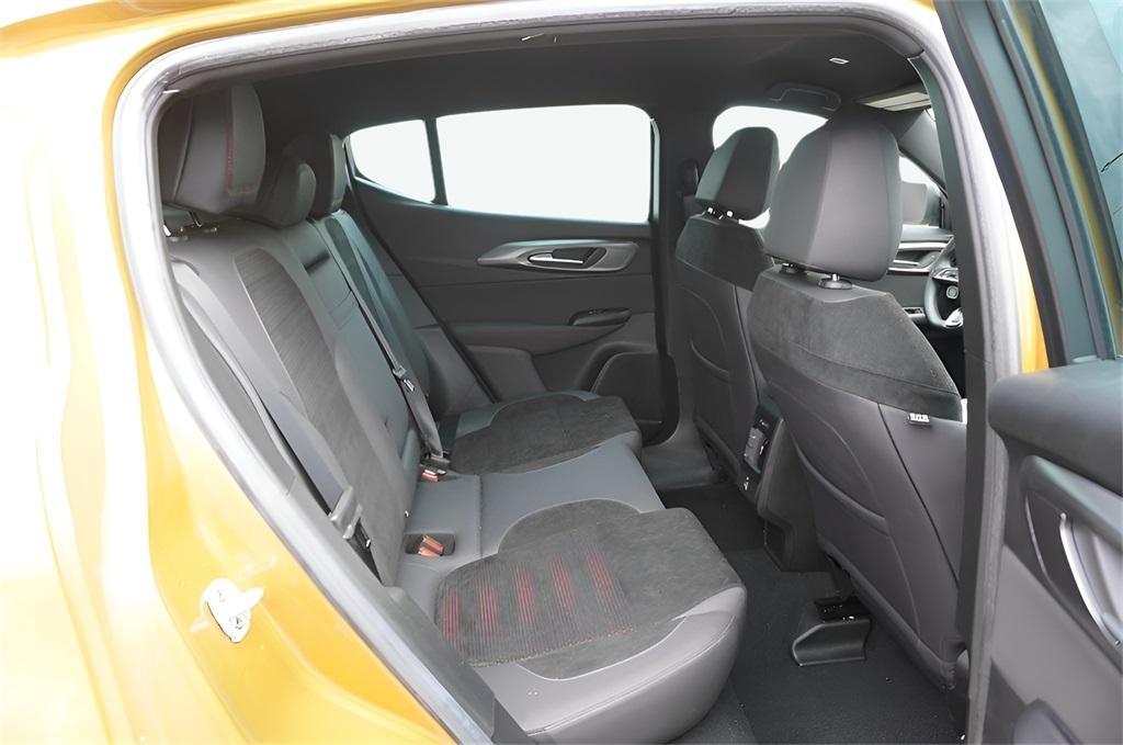 new 2024 Dodge Hornet car