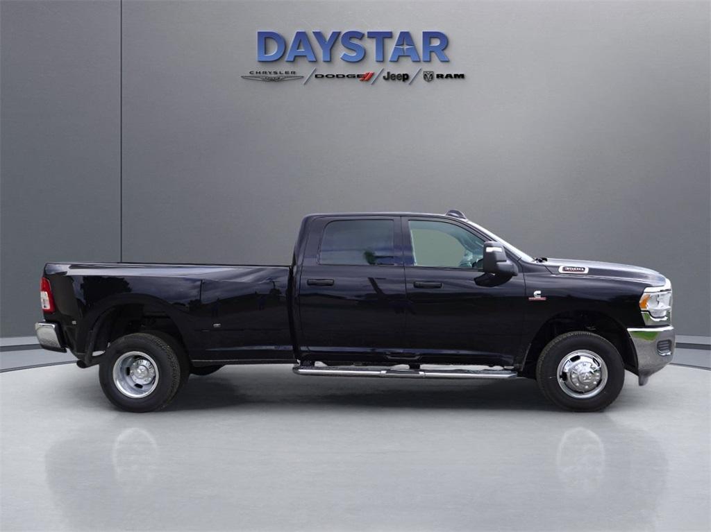 new 2024 Ram 3500 car, priced at $69,165