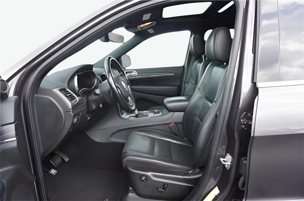 used 2020 Jeep Grand Cherokee car, priced at $24,222
