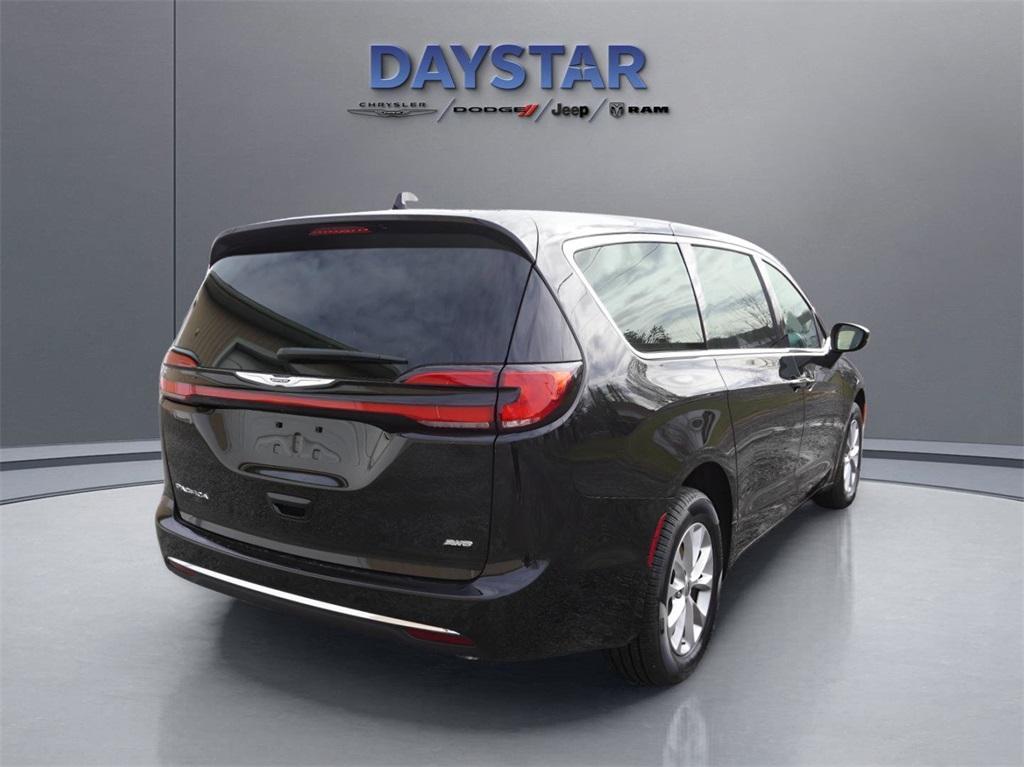 new 2025 Chrysler Pacifica car, priced at $45,885