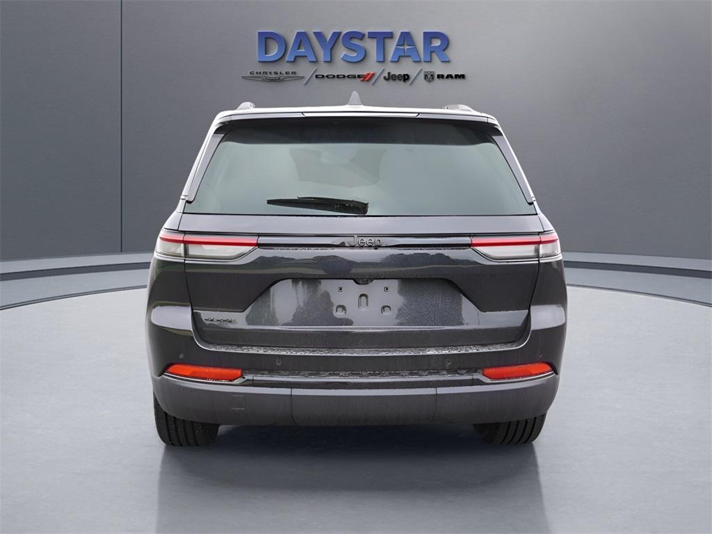 new 2025 Jeep Grand Cherokee car, priced at $48,870