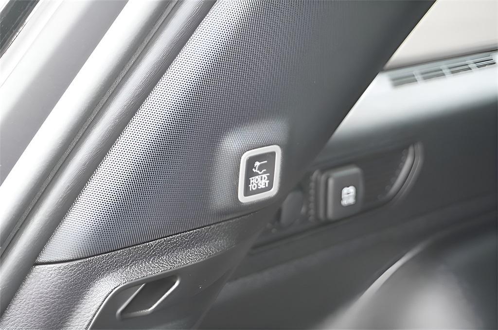 new 2025 Jeep Grand Cherokee car, priced at $48,870