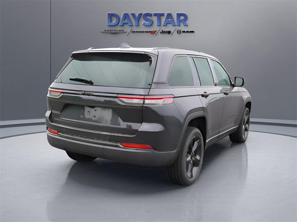 new 2025 Jeep Grand Cherokee car, priced at $48,870