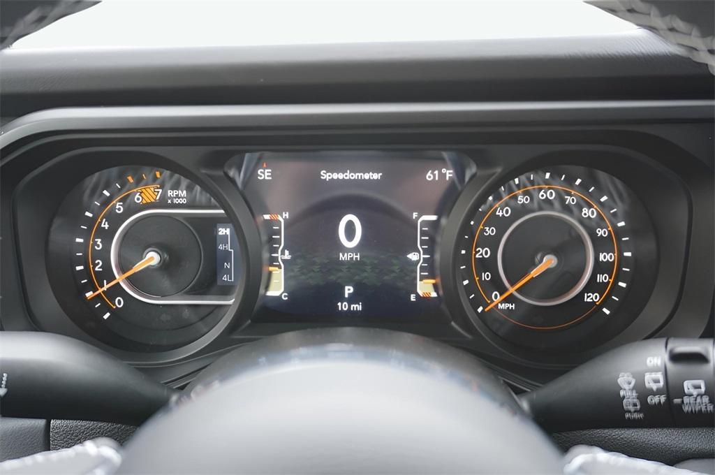 new 2025 Jeep Wrangler car, priced at $55,358