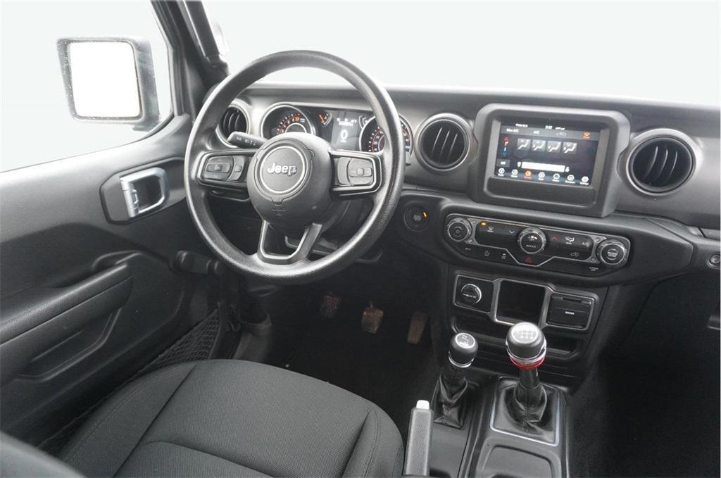 used 2022 Jeep Gladiator car, priced at $30,737