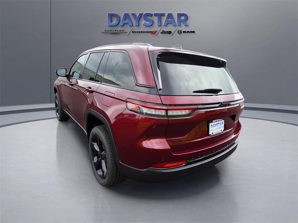 new 2025 Jeep Grand Cherokee car, priced at $48,870