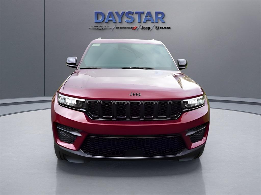 new 2025 Jeep Grand Cherokee car, priced at $48,870
