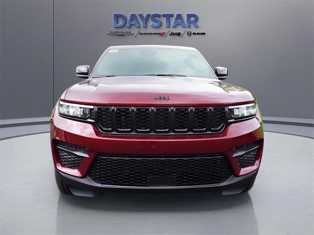 new 2025 Jeep Grand Cherokee car, priced at $48,870