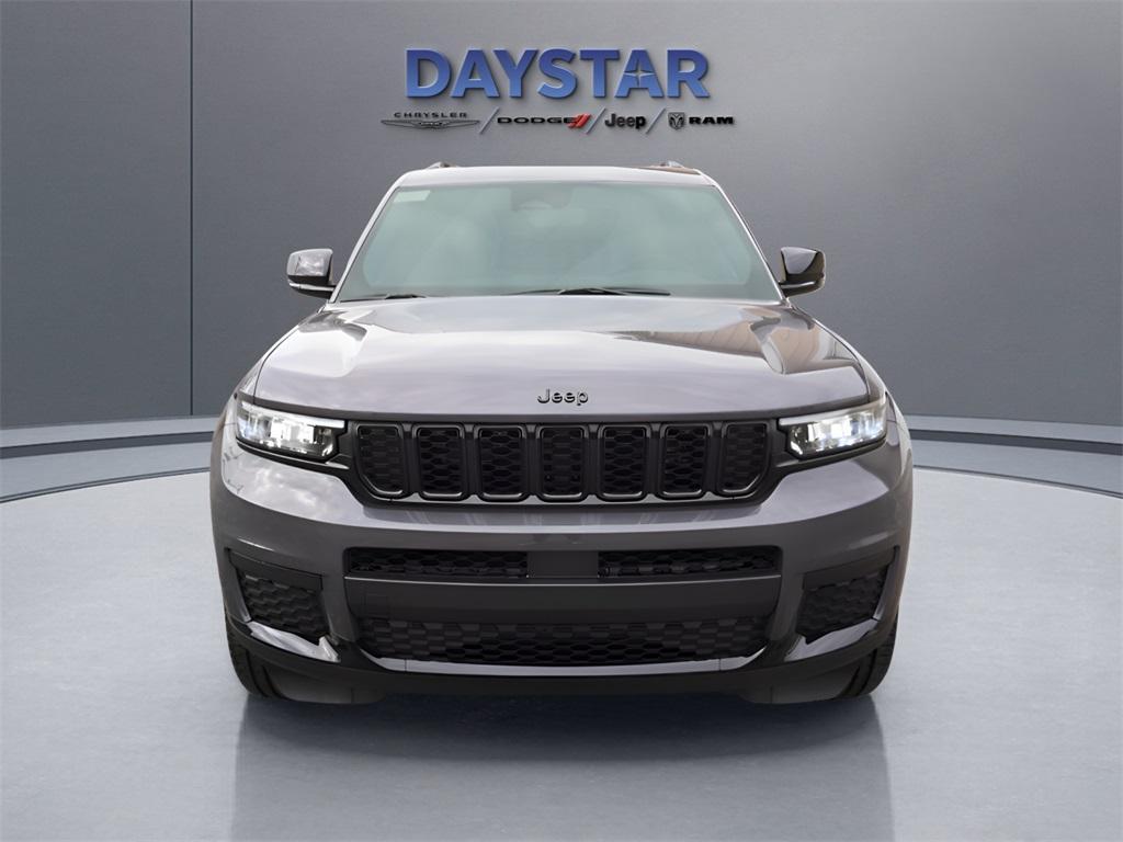 new 2025 Jeep Grand Cherokee L car, priced at $47,720